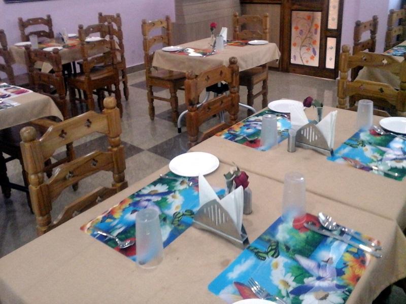 Hotel Sambit International, Near Sea Beach Puri Exterior foto